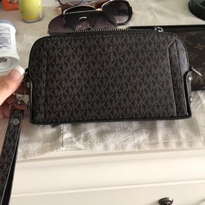 MK wallet